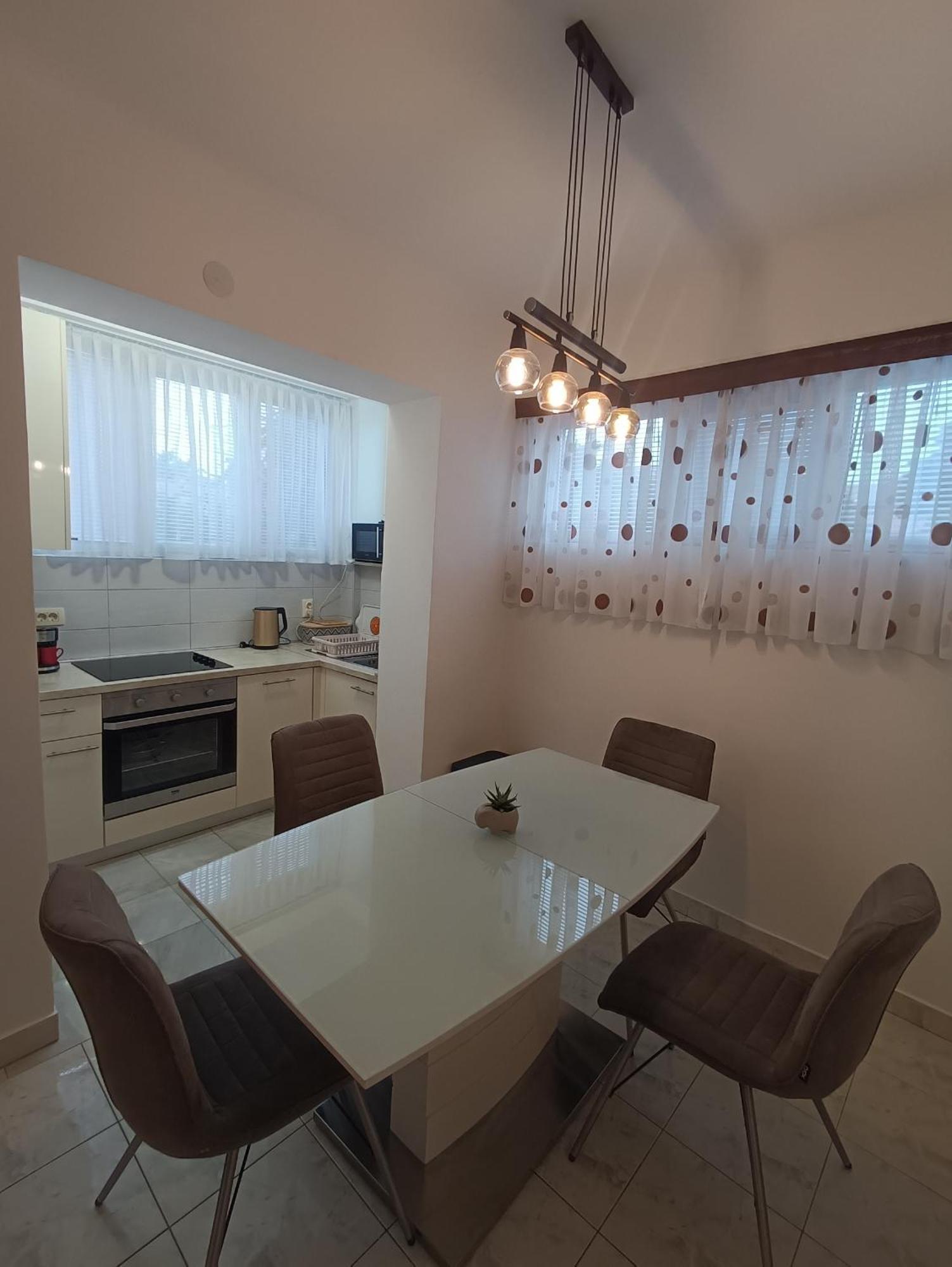 Apartment Fontana Felicita Zadar Eksteriør bilde
