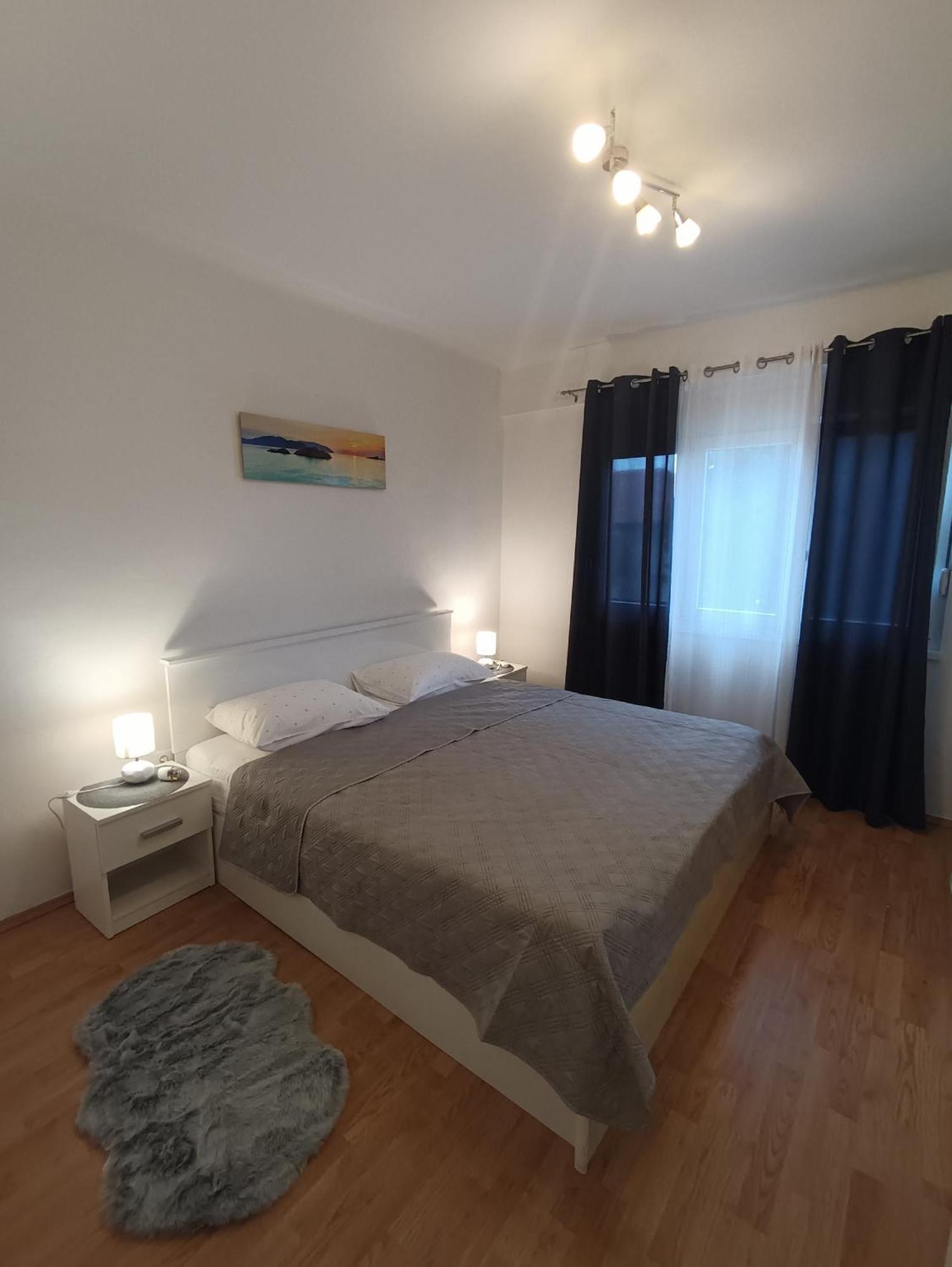 Apartment Fontana Felicita Zadar Eksteriør bilde